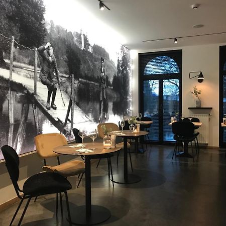 Hotel La Passerelle Grandhan Bagian luar foto